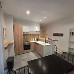 Apartamento Le Coeur De Secteur Arenes Parking Offert ! *