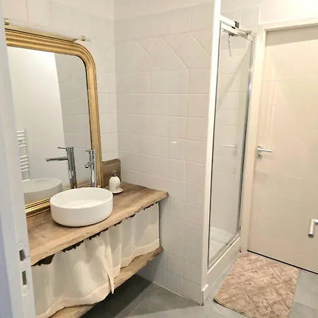 Le Coeur De Secteur Arenes Parking Offert ! Apartmán