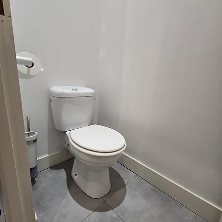 Appartement Le Coeur De Secteur Arenes Parking Offert ! Nîmes