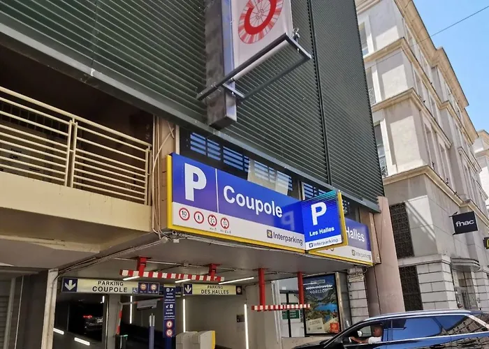 Apartmán Le Coeur De Secteur Arenes Parking Offert ! Nîmes